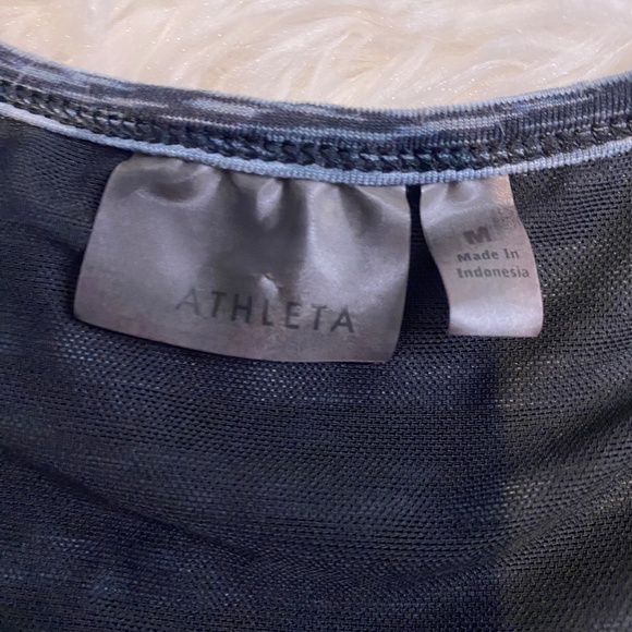 Athleta stripe built in bra with hem drawstring - Picture 3 of 4